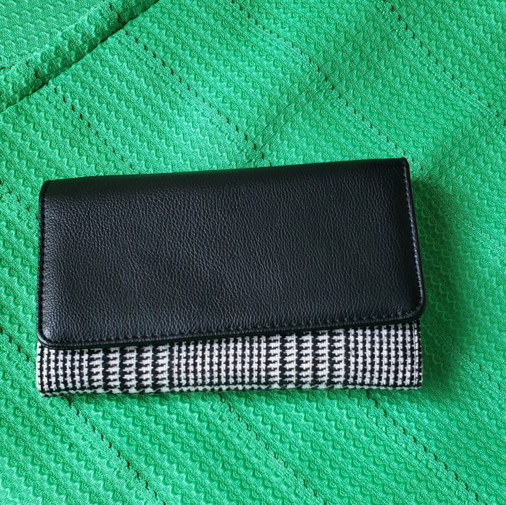 Houndstooth Wallet/Clutch